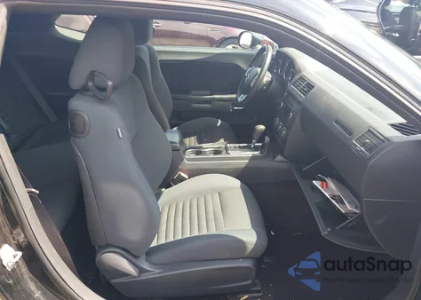 2013 Dodge Challenger Sxt from USA, damaged, VIN 2C3CDYAGXDH510521